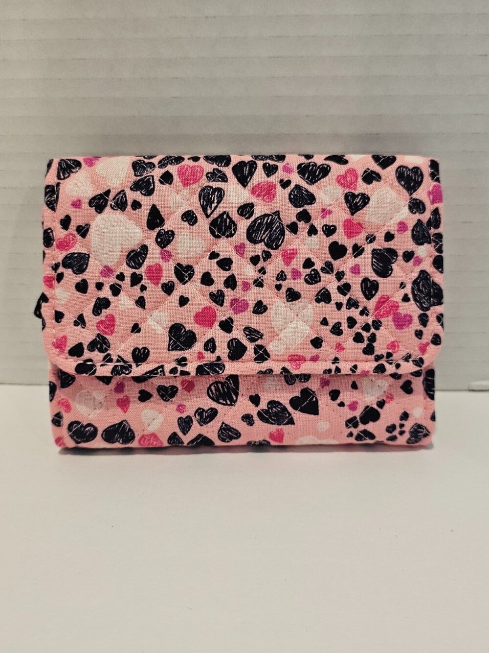NWT Vera Bradley RFID Riley Compact Wallet Love You Lots Hearts Pink Black